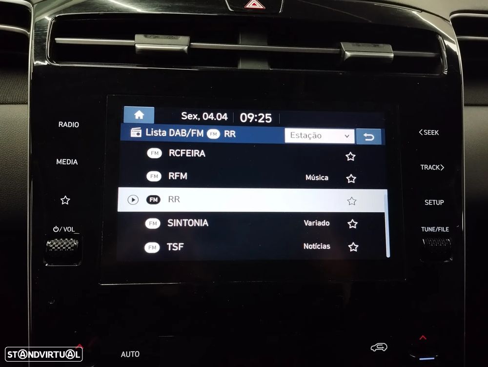 Hyundai Tucson 1.6 CRDi Premium DCT - 27