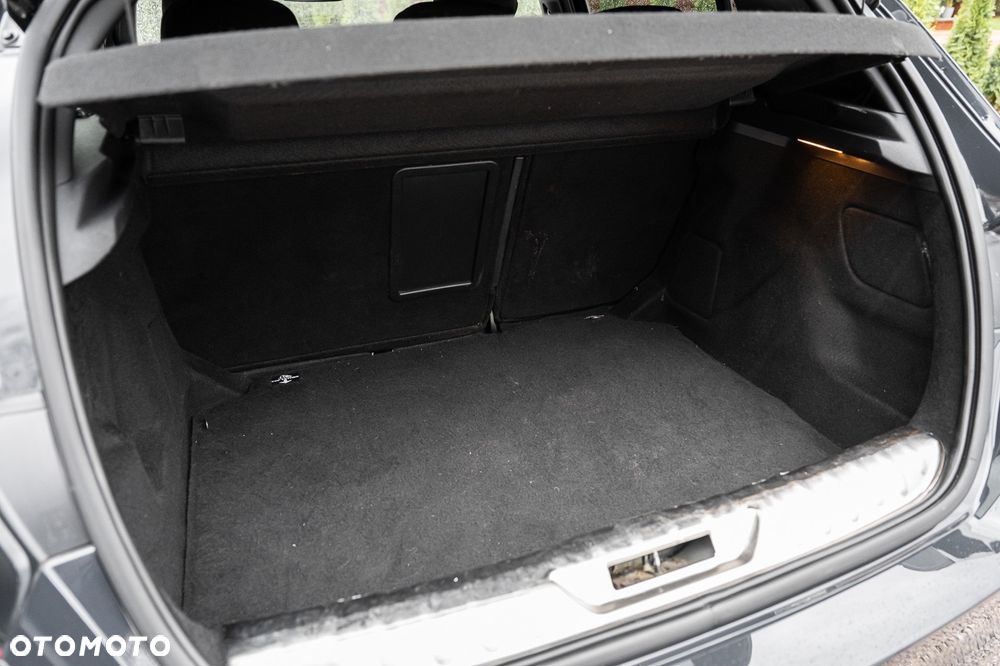 Peugeot 308 BlueHDi FAP 150 EAT6 Stop&Start GT-Line Edition - 32