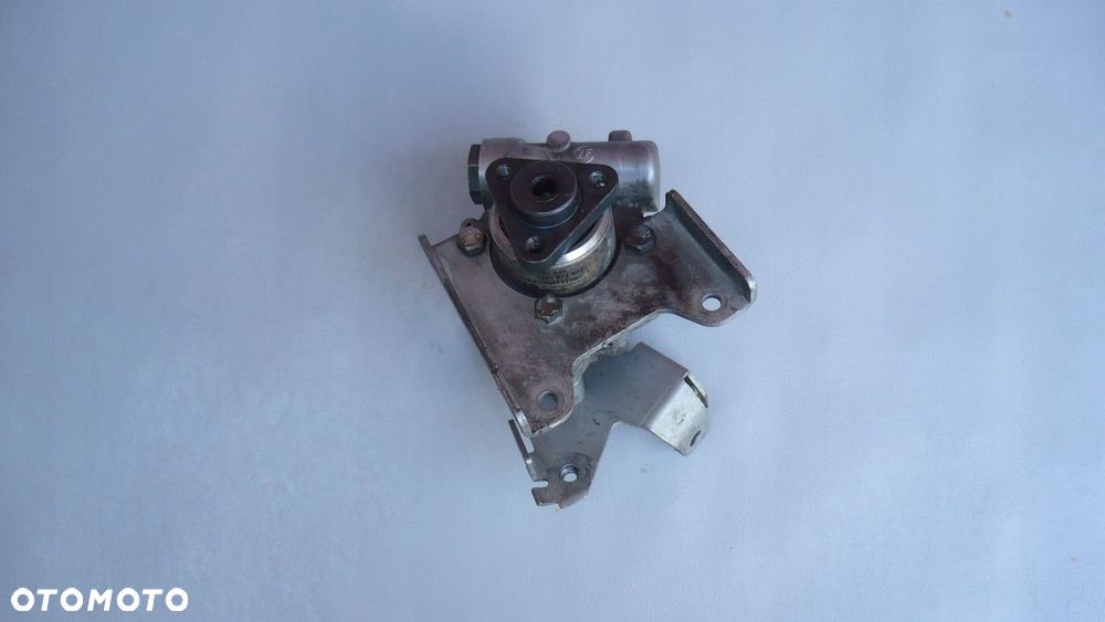 Pompa wspomagania 1095845 BMW X5 E53 3,0i M54 127 BAR - 5