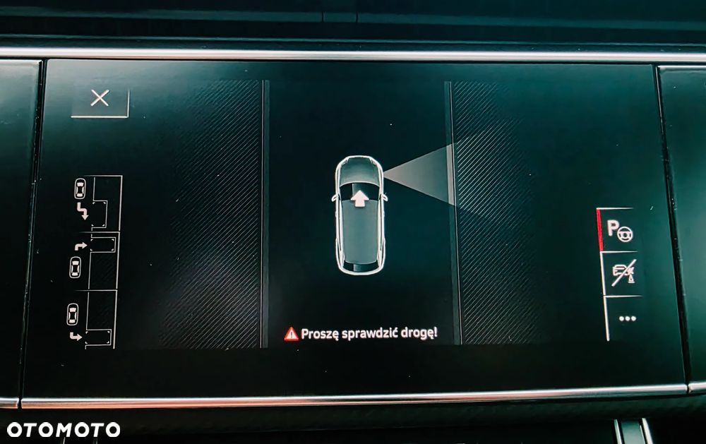 Audi RS Q8 - 39