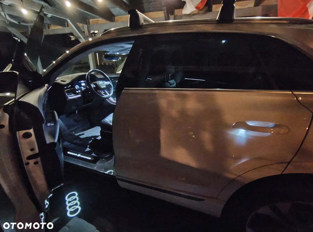 Audi Q8 55 TFSI mHEV Quattro Tiptronic - 29