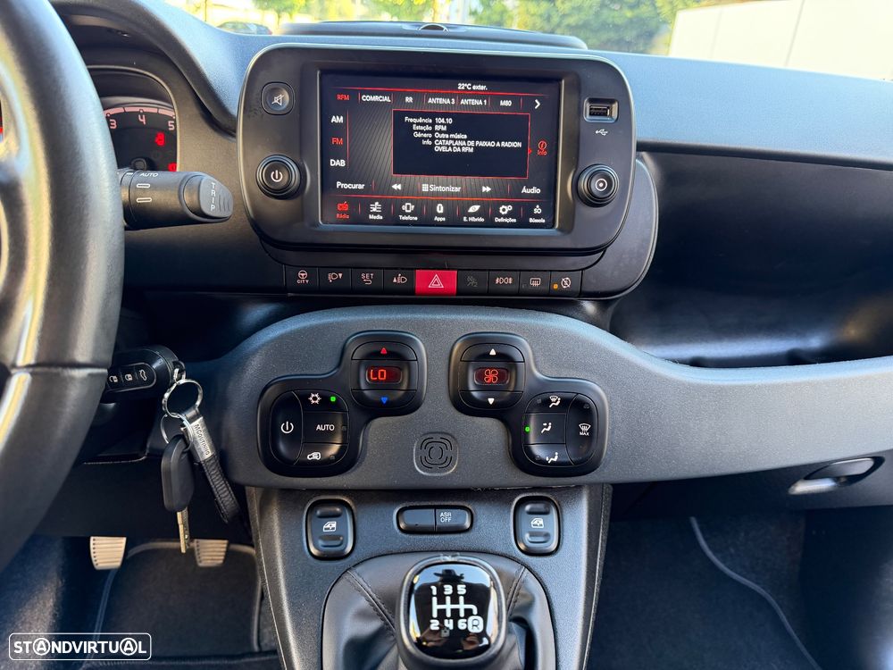 Fiat Panda 1.0 Hybrid (RED) - 12