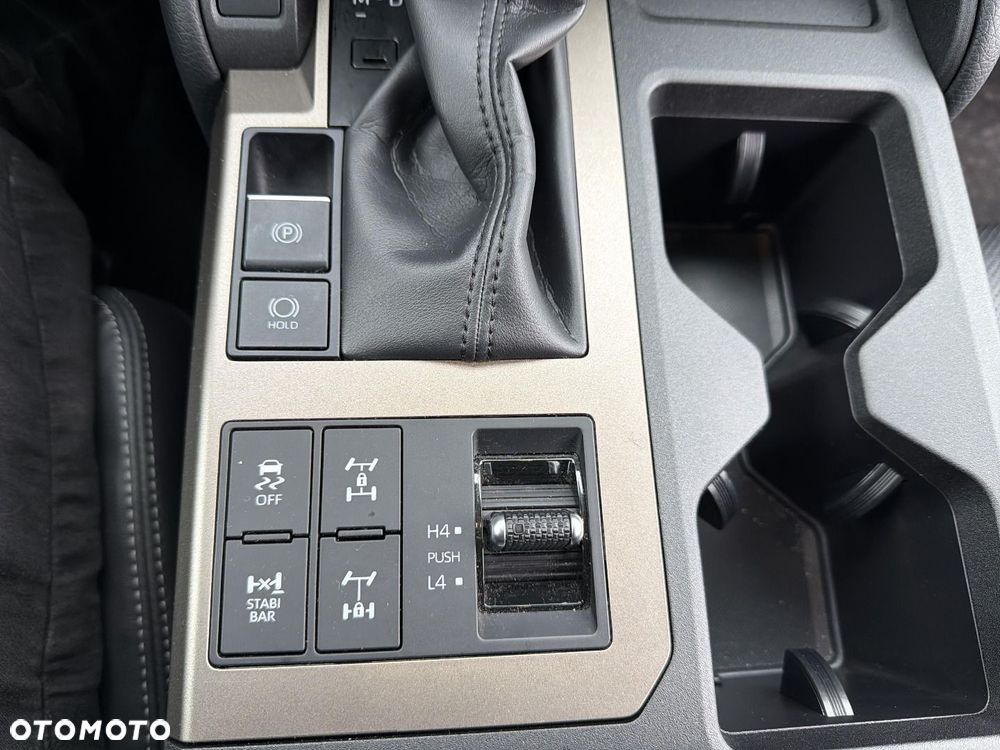 Toyota Land Cruiser LC 2.8 D-4D Executive - 20