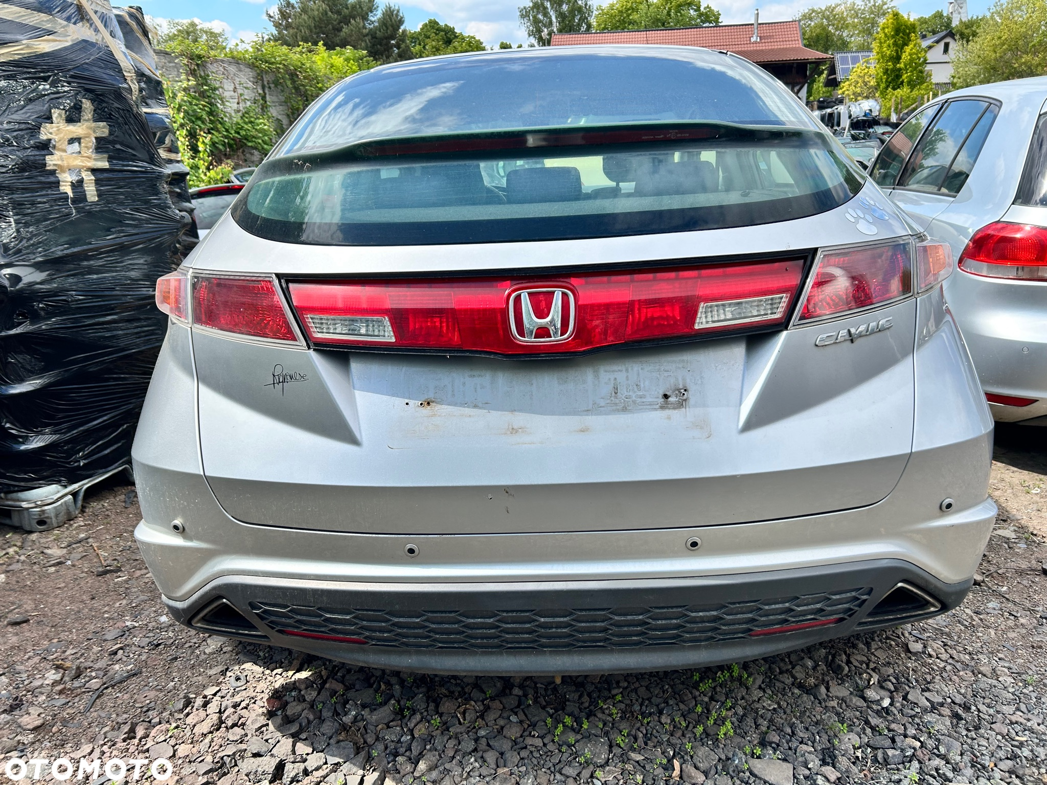 Zderzak tylny Honda Civic VII UFO Kod koloru NH700M - 2