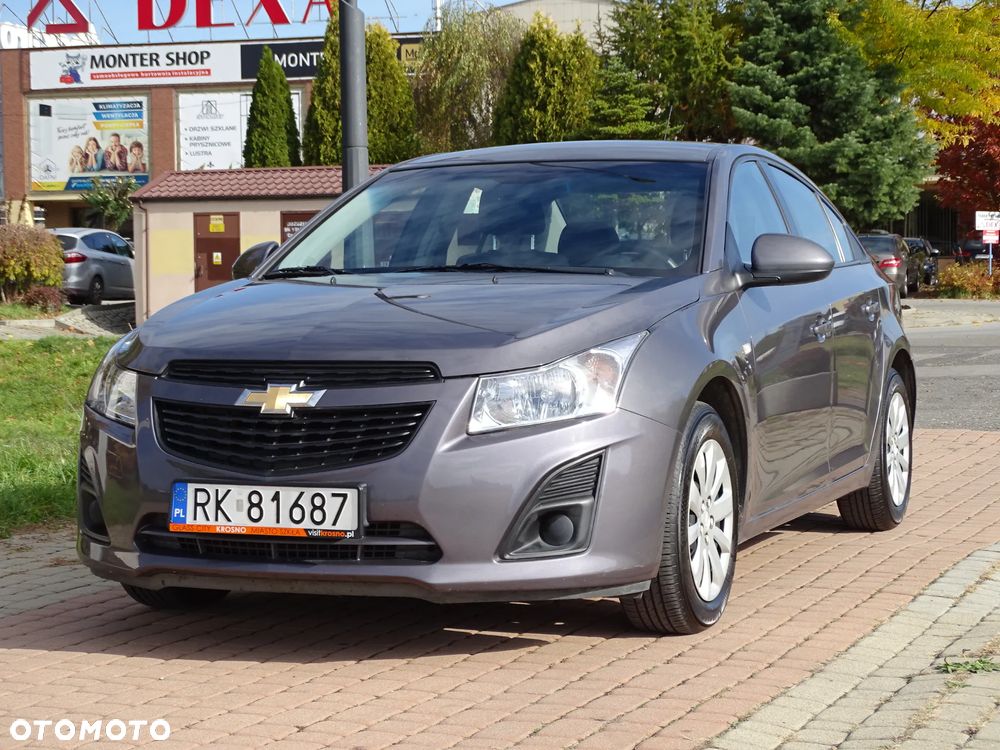 Chevrolet Cruze - 24