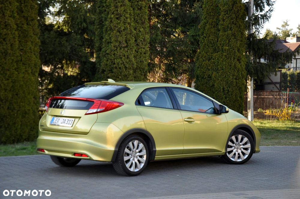 Honda Civic 1.4 i-VTEC - 8