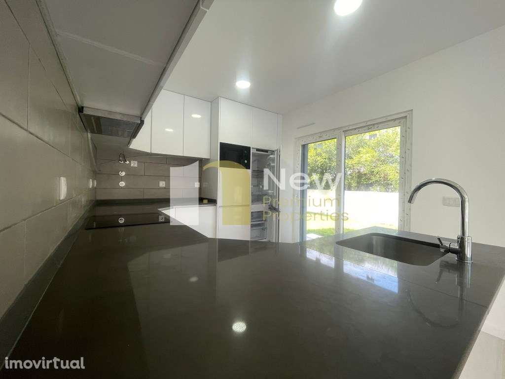 Moradia T4 Nova com Piscina - Lagoa de Albufeira. - Grande imagem: 5/35