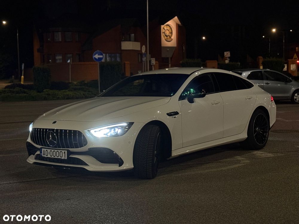 Mercedes-Benz AMG GT - 5