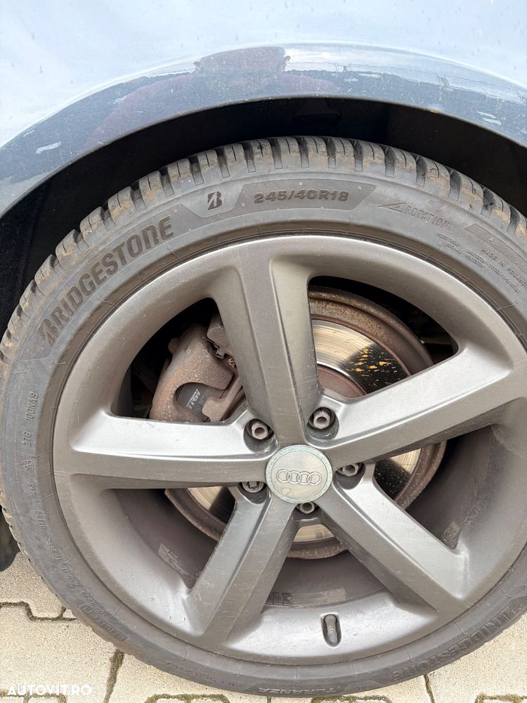 Audi A4 Avant 2.0 TDI - 15