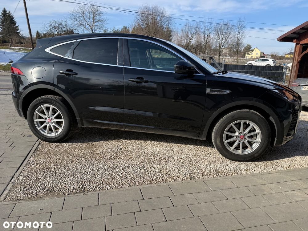 Jaguar E-Pace D150 R-Dynamic SE - 4