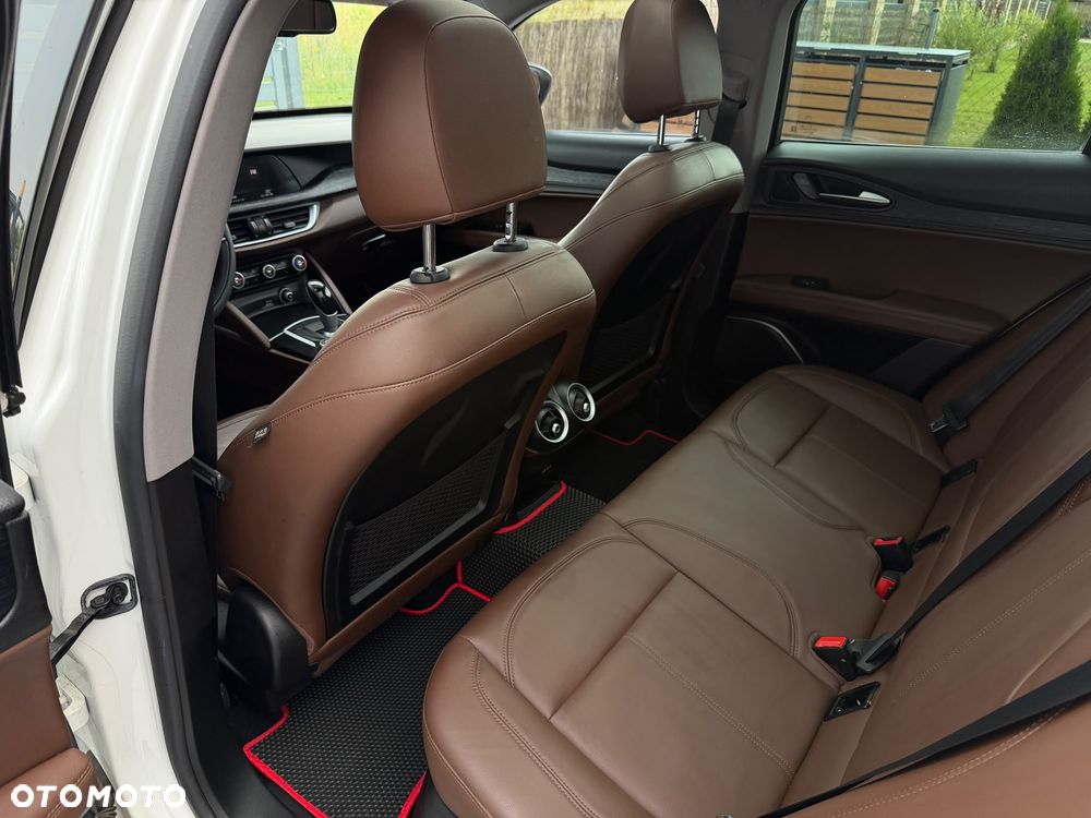 Alfa Romeo Stelvio 2.0 Turbo TI Q4 - 15