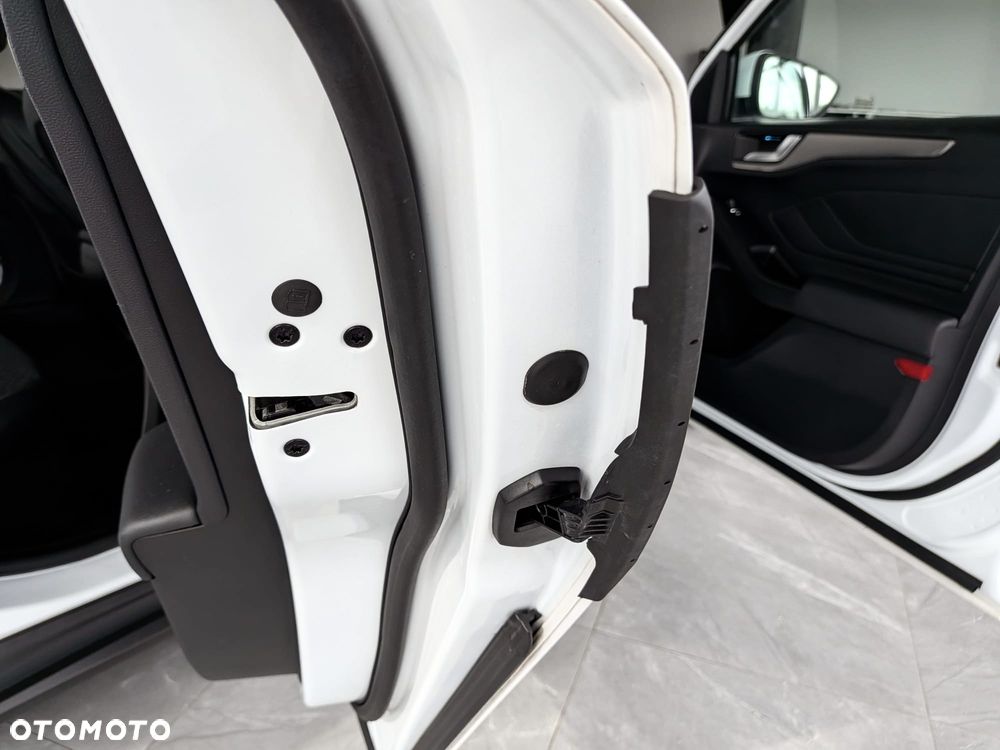 Ford Focus - 29