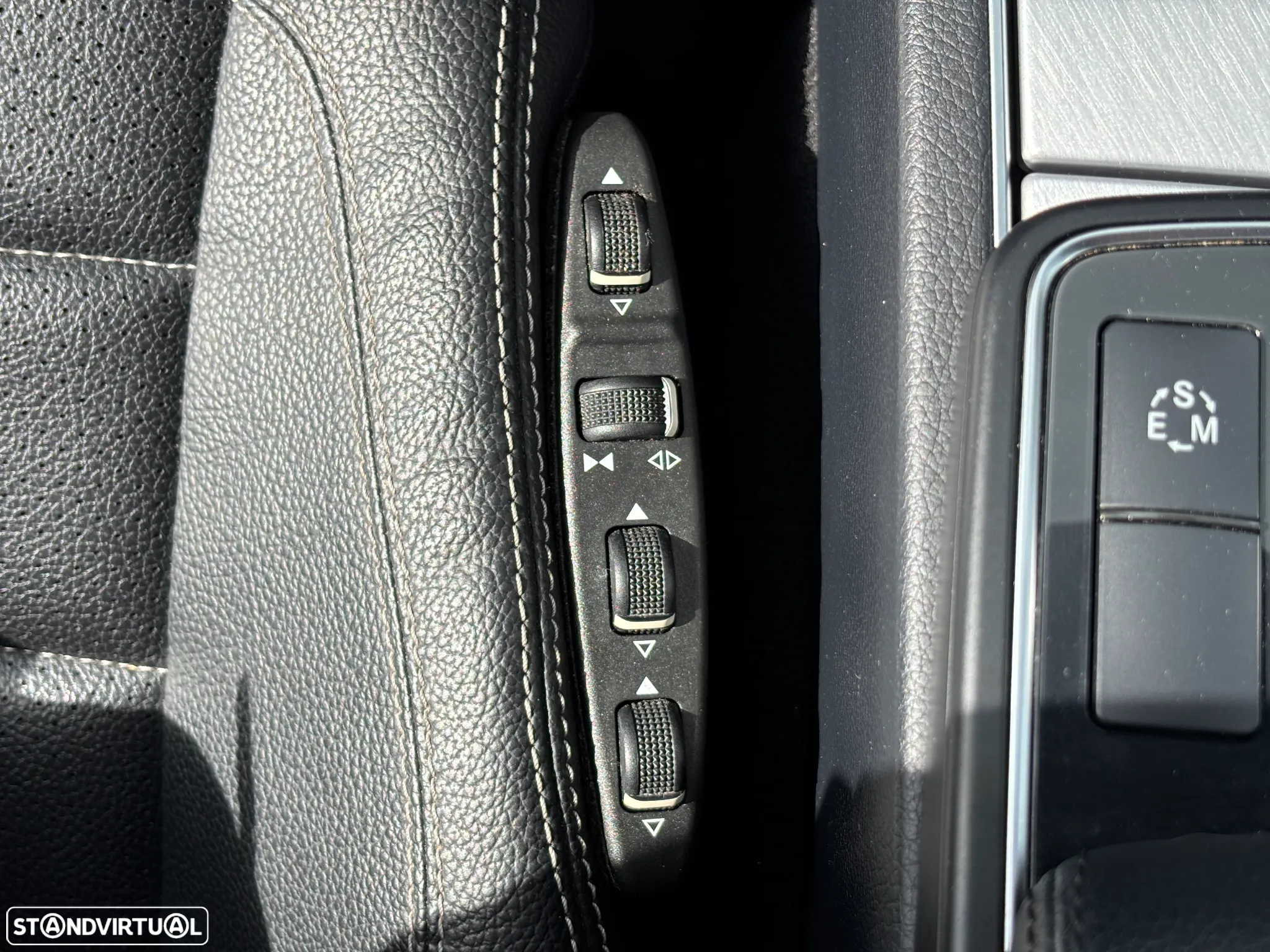 Mercedes-Benz E 250 BlueTEC Auto - 28