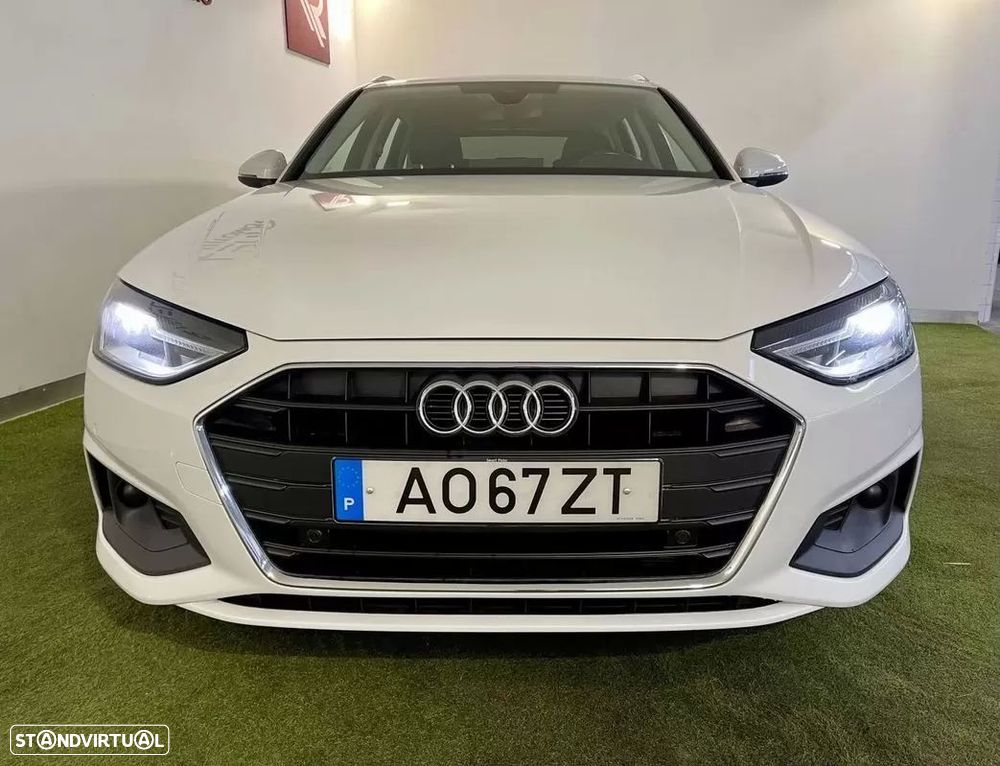 Audi A4 Avant 30 TDI S tronic — fotografia 10