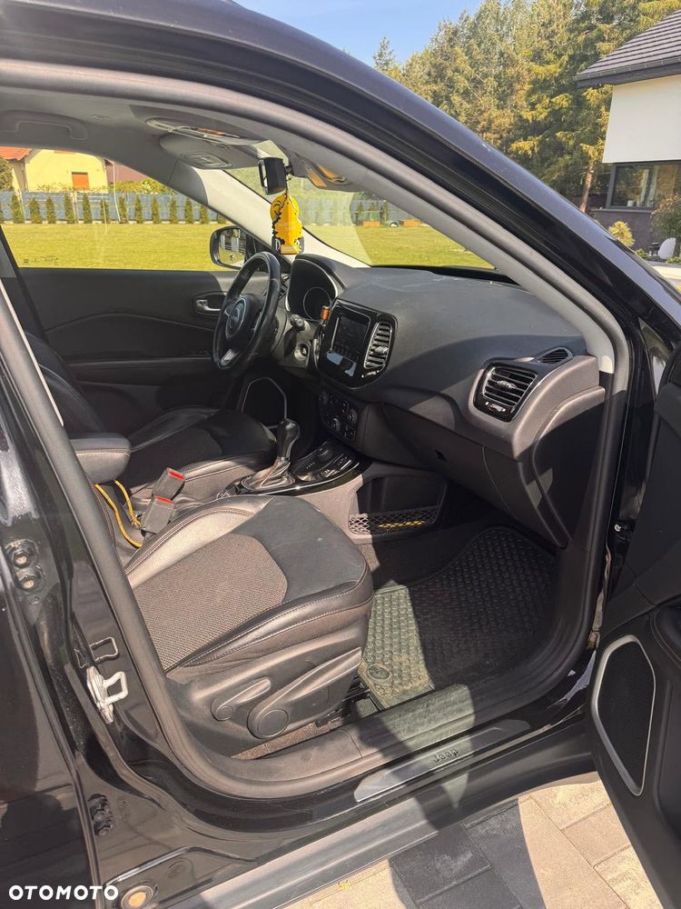 Jeep Compass 1.4 TMair Limited 4WD S&S - 9