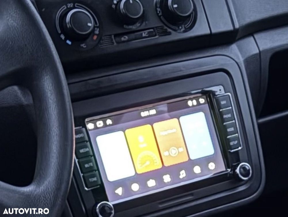 Skoda Fabia 1.2 HTP STYLE EDITION - 8