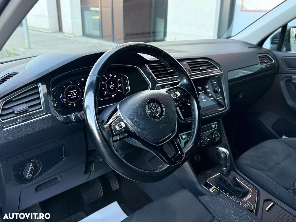 Volkswagen Tiguan 2.0 TDI SCR 4MOTION (BlueMotion Techn.) DSG Highline - 10