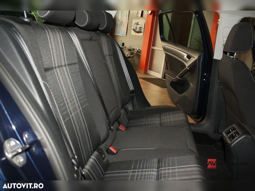 Volkswagen Golf 1.4 TSI BlueMotion Technology Lounge - 15