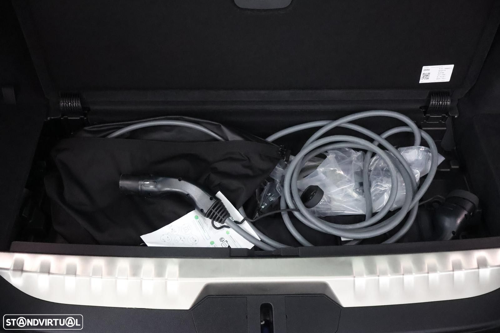 BMW 330 e Touring Pack Desportivo M Pro Auto - 40