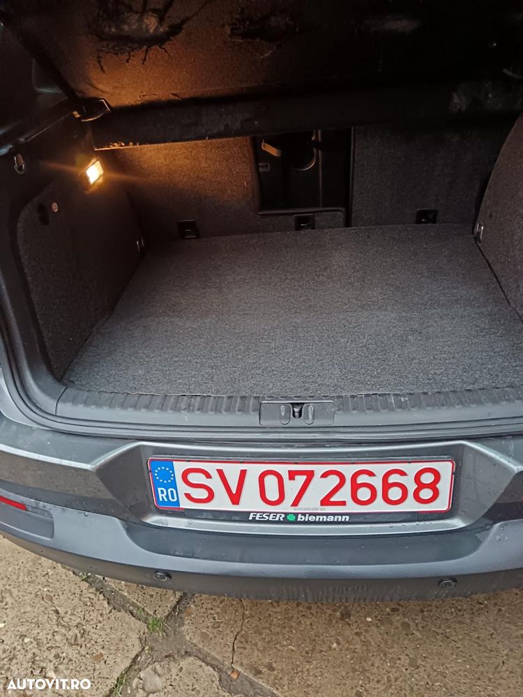 Volkswagen Tiguan - 13
