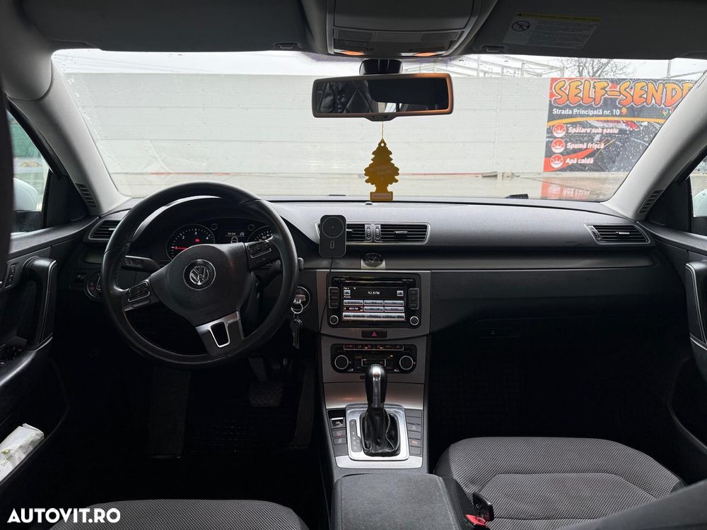 Volkswagen Passat Variant 2.0 TDI Blue TDI DSG Comfortline - 5