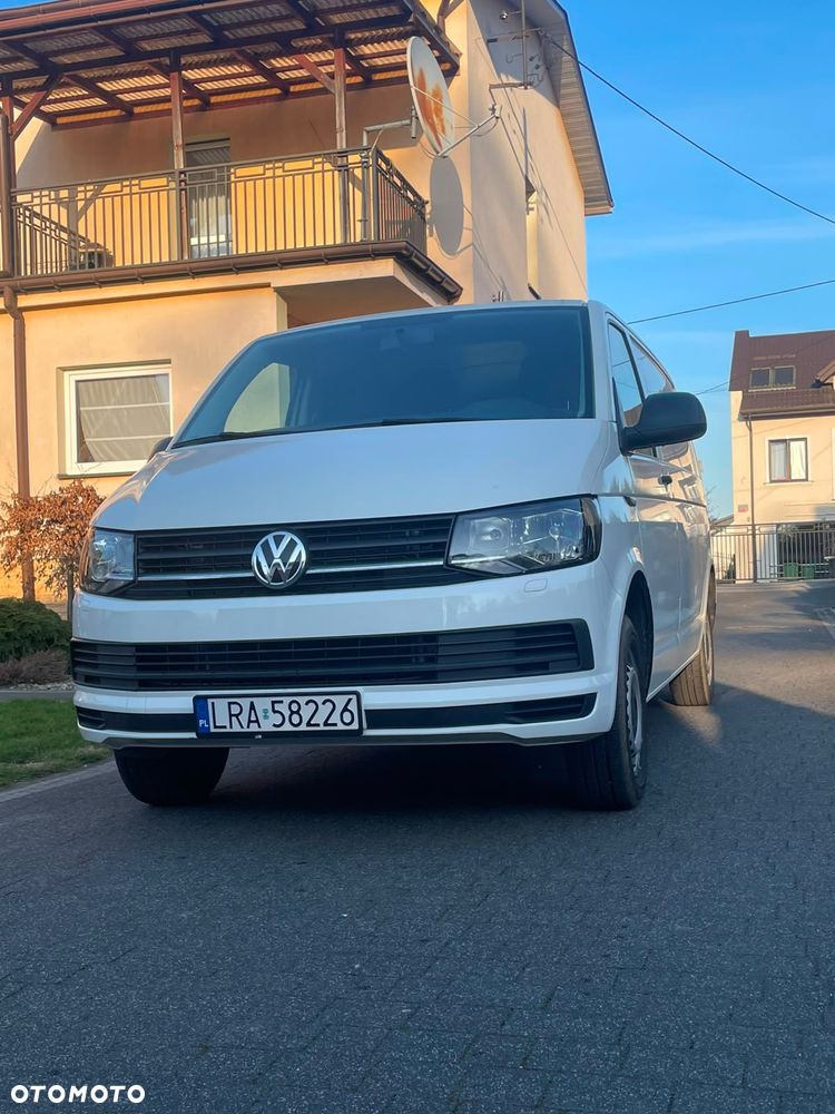 Volkswagen Transporter T6 - 35