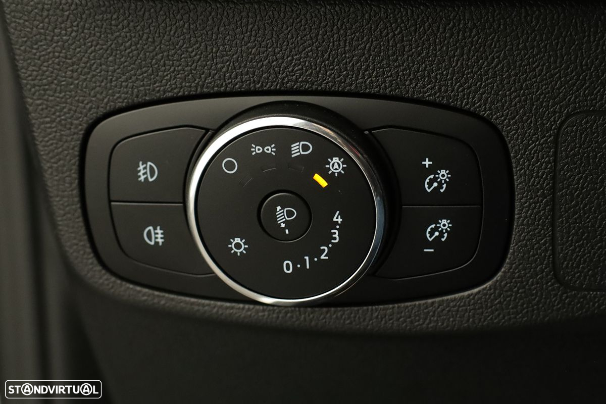 Ford Focus - 20