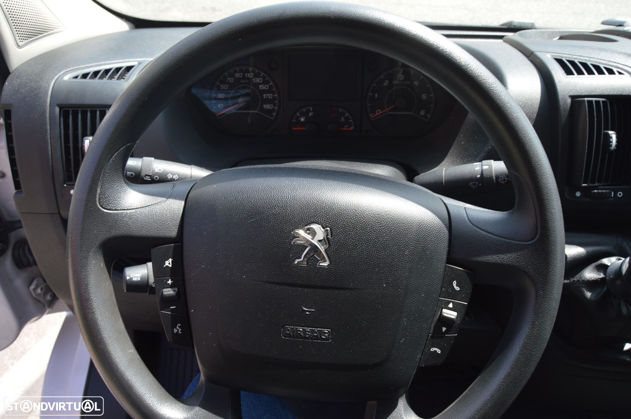 Peugeot Boxer 2.2 BlueHDi 333 L2 CD - 13