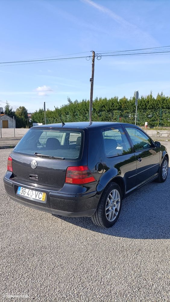 VW Golf 1.9 TDi Highline - 2