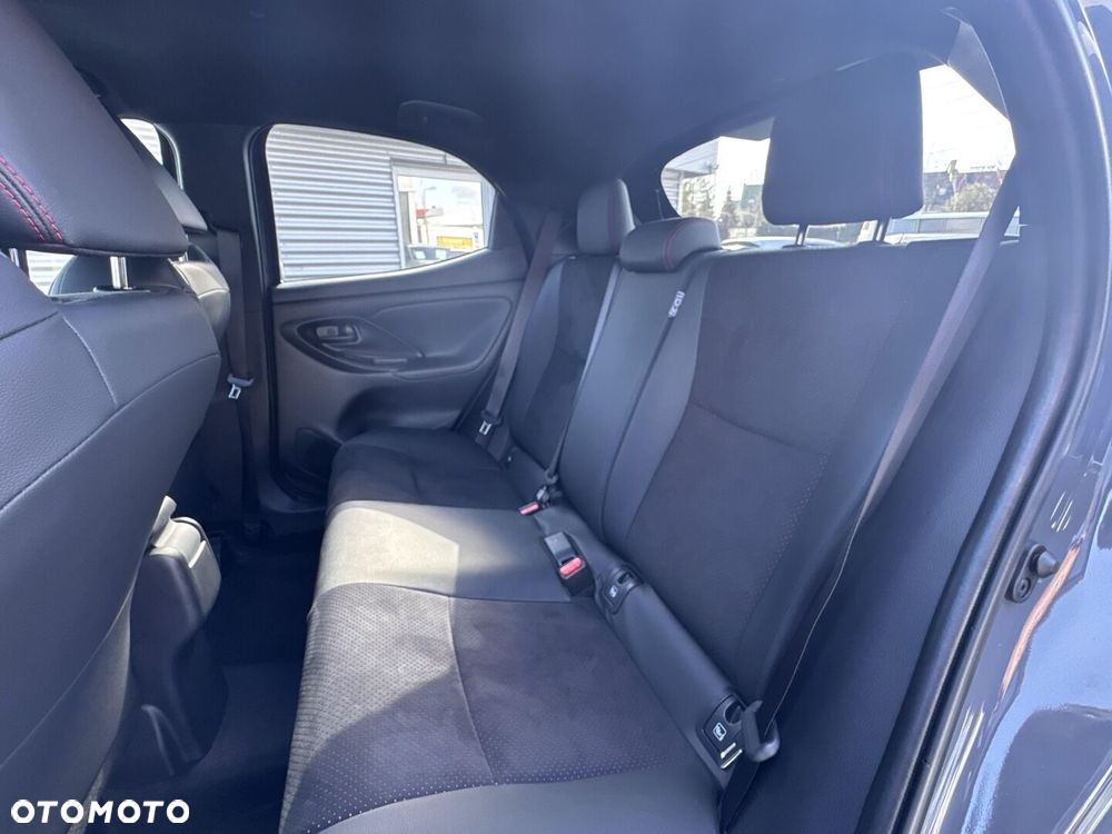 Toyota Yaris - 9