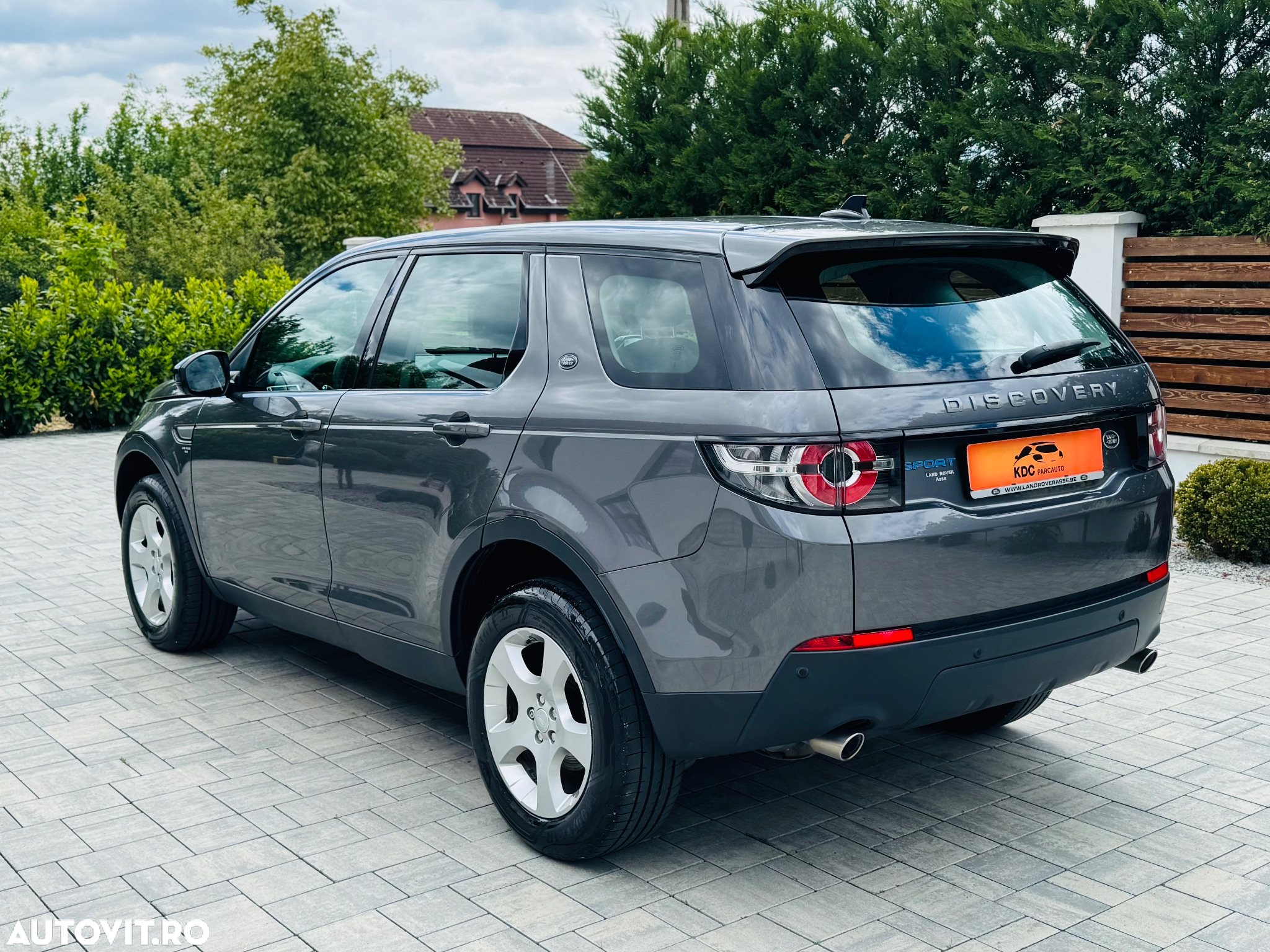 Land Rover Discovery Sport 2.0 l TD4 HSE - 4