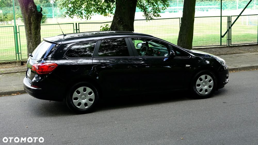 Opel Astra 1.4 Innovation - 35