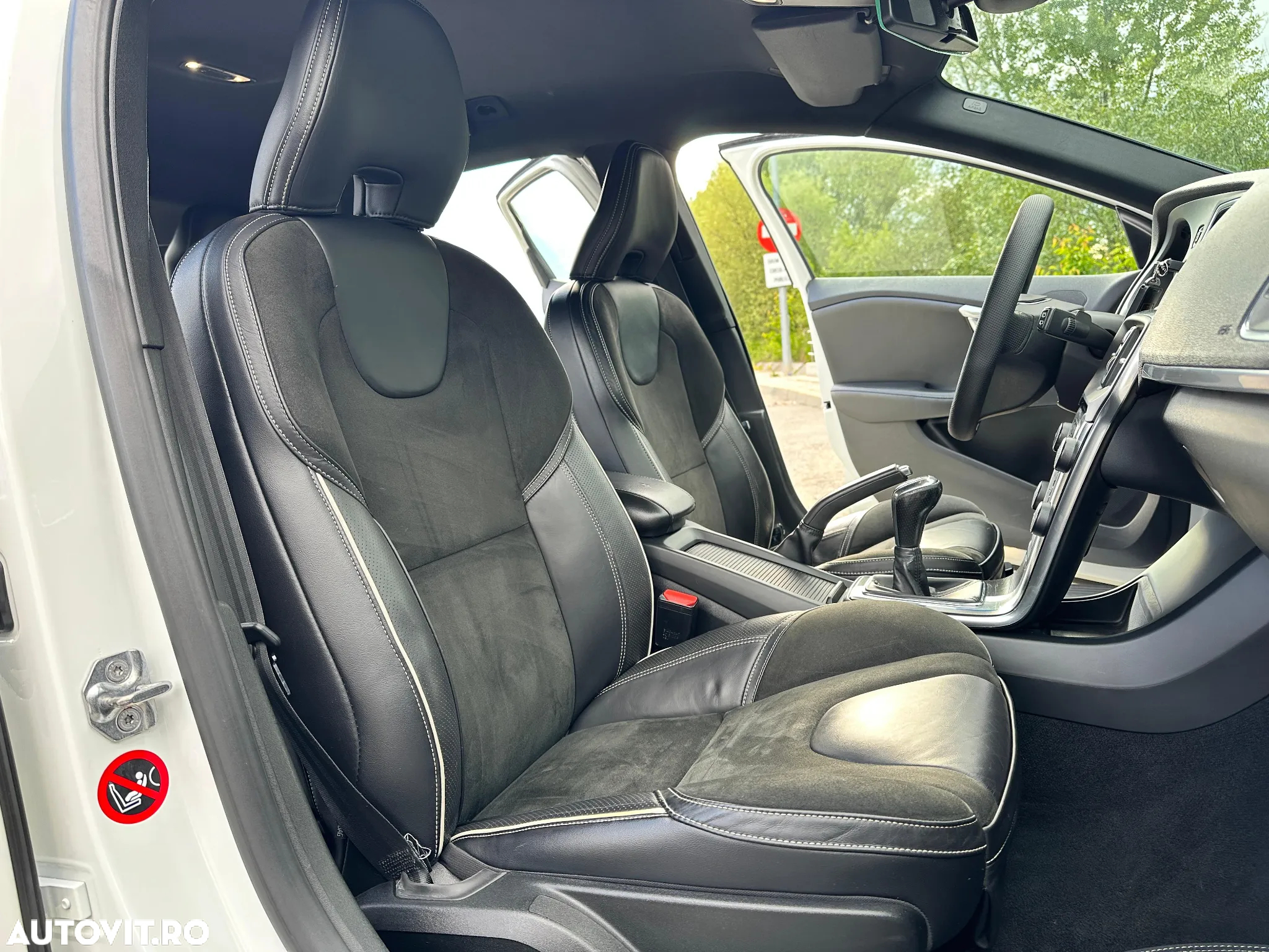 Volvo V40 D2 RDesign - 23