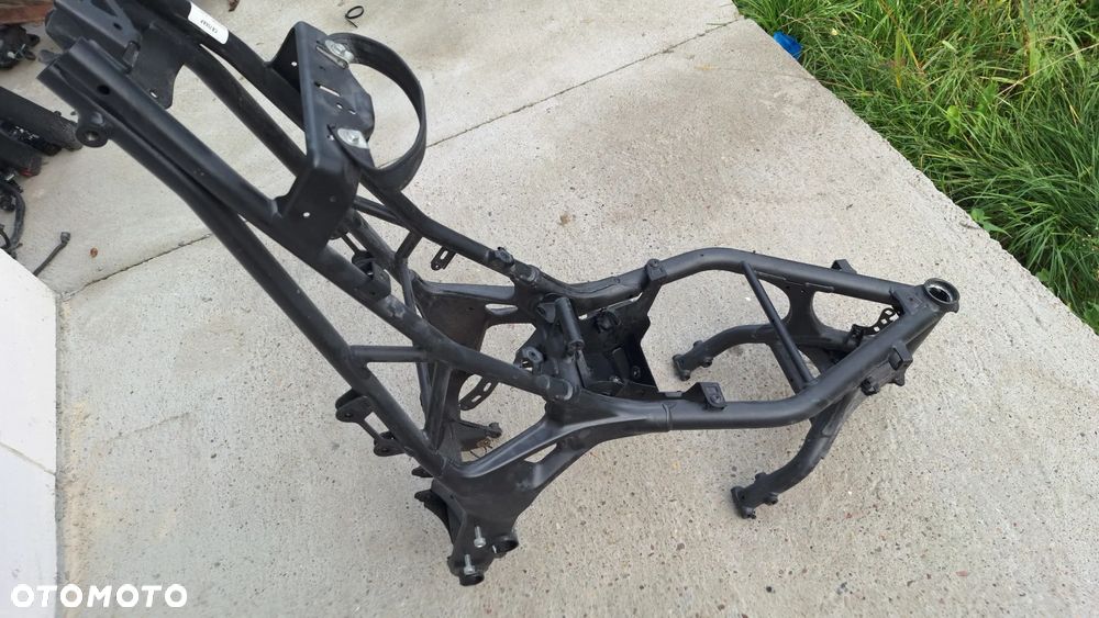 Honda Hornet 750 Rama z dokumentacja - 3