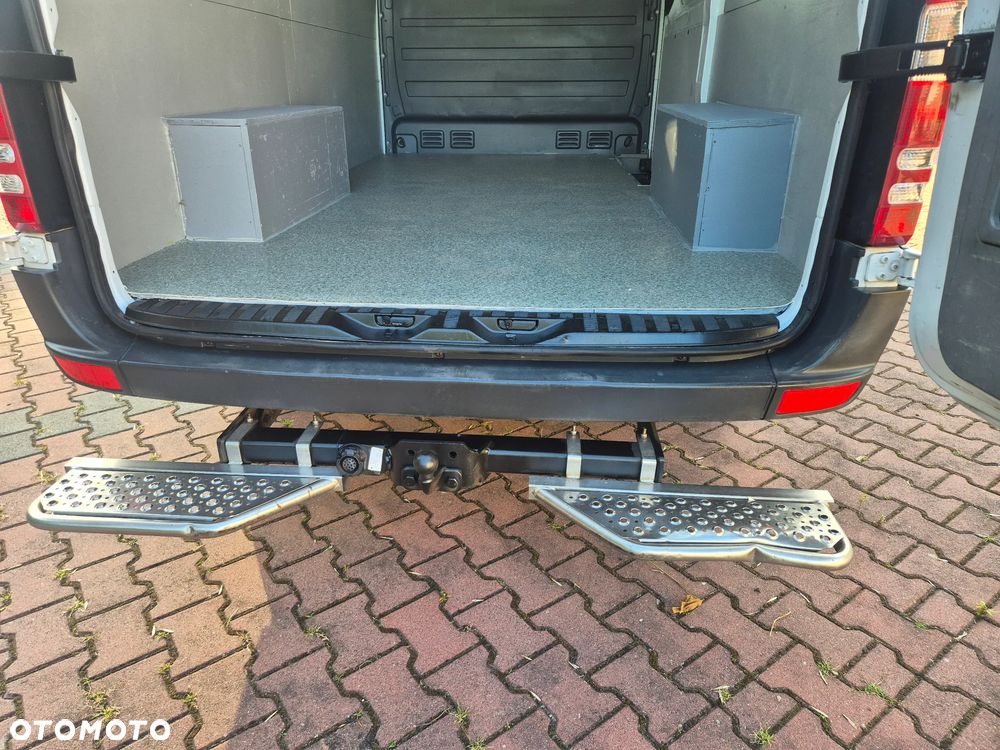 Mercedes-Benz Sprinter - 26