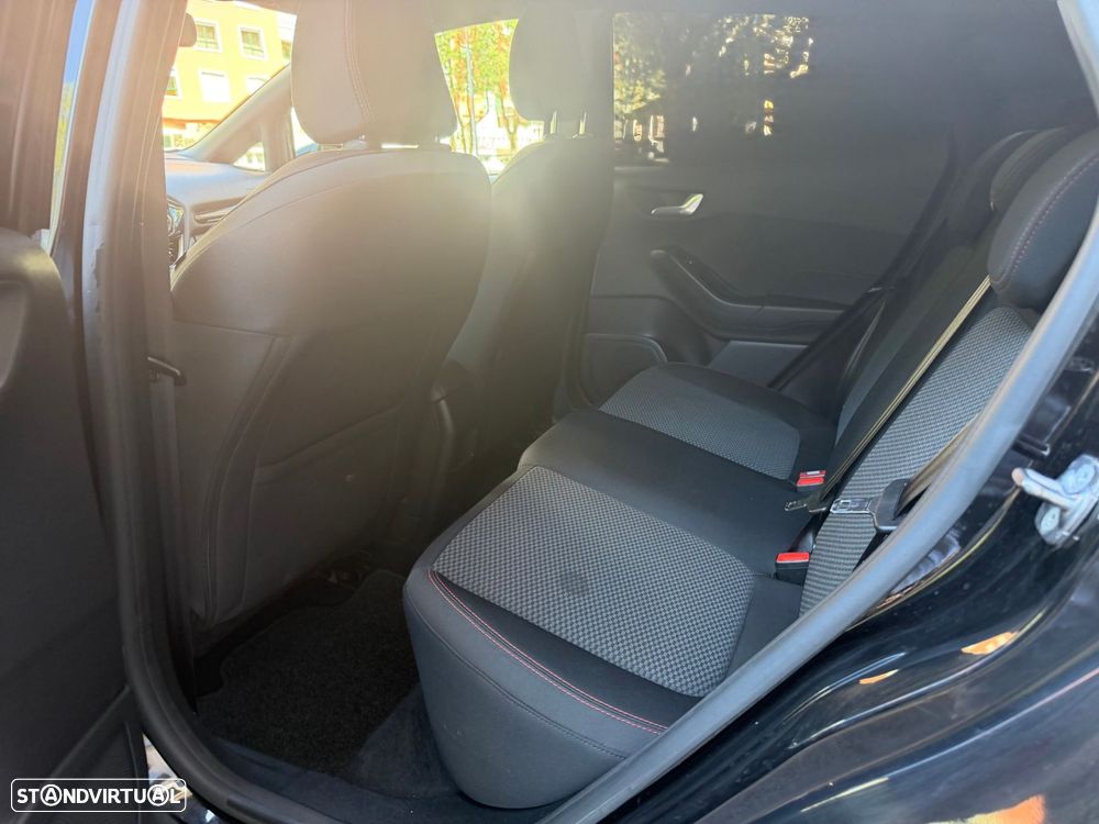 Ford Fiesta 1.0 EcoBoost S&S ST-LINE - 21