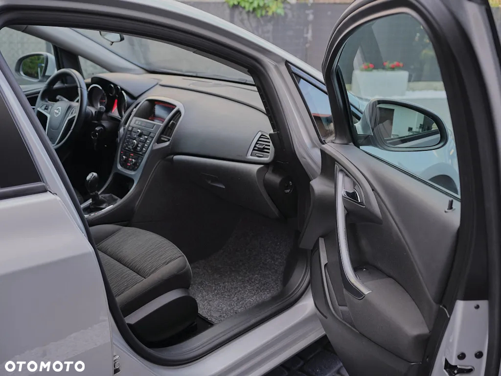 Opel Astra 1.4 Turbo Active - 10