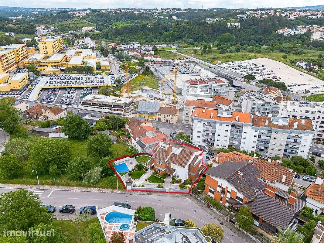 Moradia T8 para venda - Grande imagem: 2/49