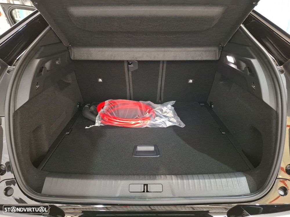 Peugeot E-3008 73 kWh GT - 24