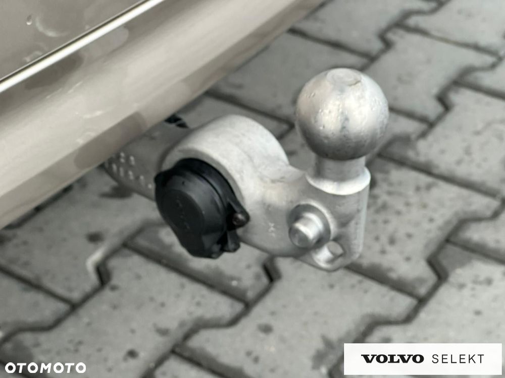Volvo XC 90 - 23