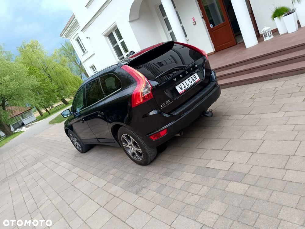 Volvo XC 60 D4 Geartronic Momentum - 19