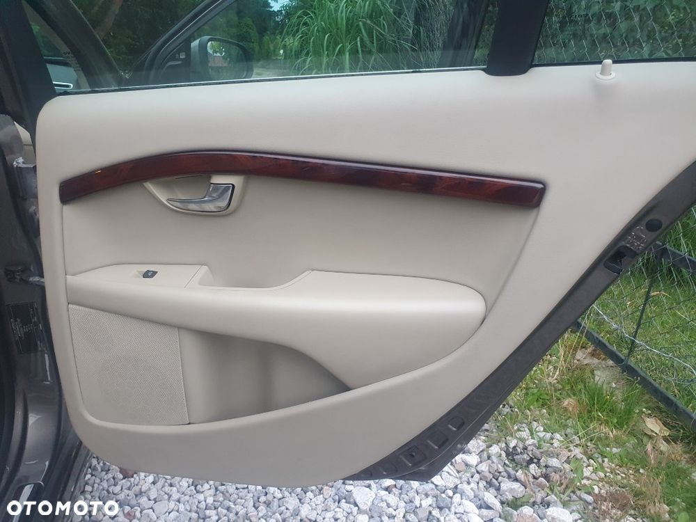 Volvo S80 - 12