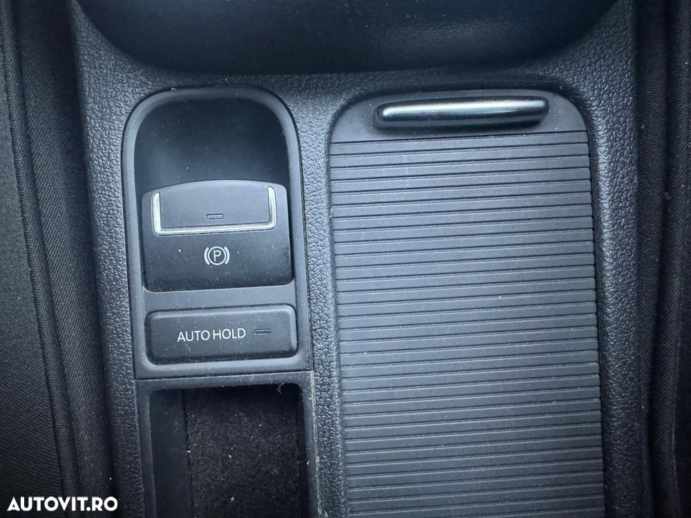 Volkswagen Tiguan 2.0 TDI 4Motion DSG Sport & Style - 12