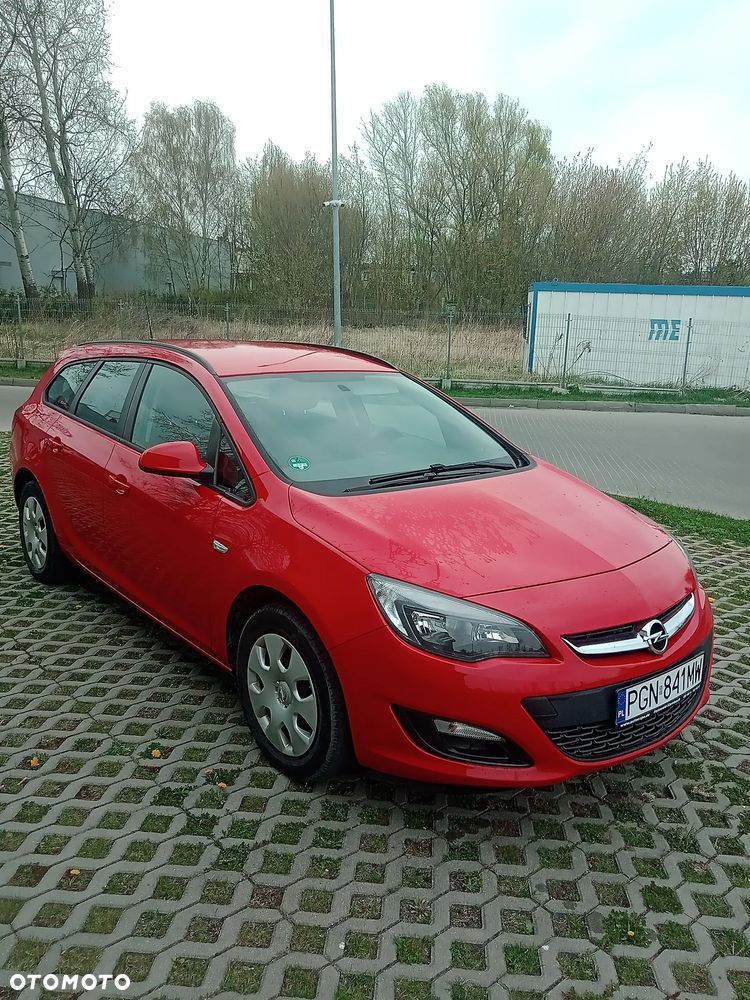 Opel Astra 1.6 Essentia - 4