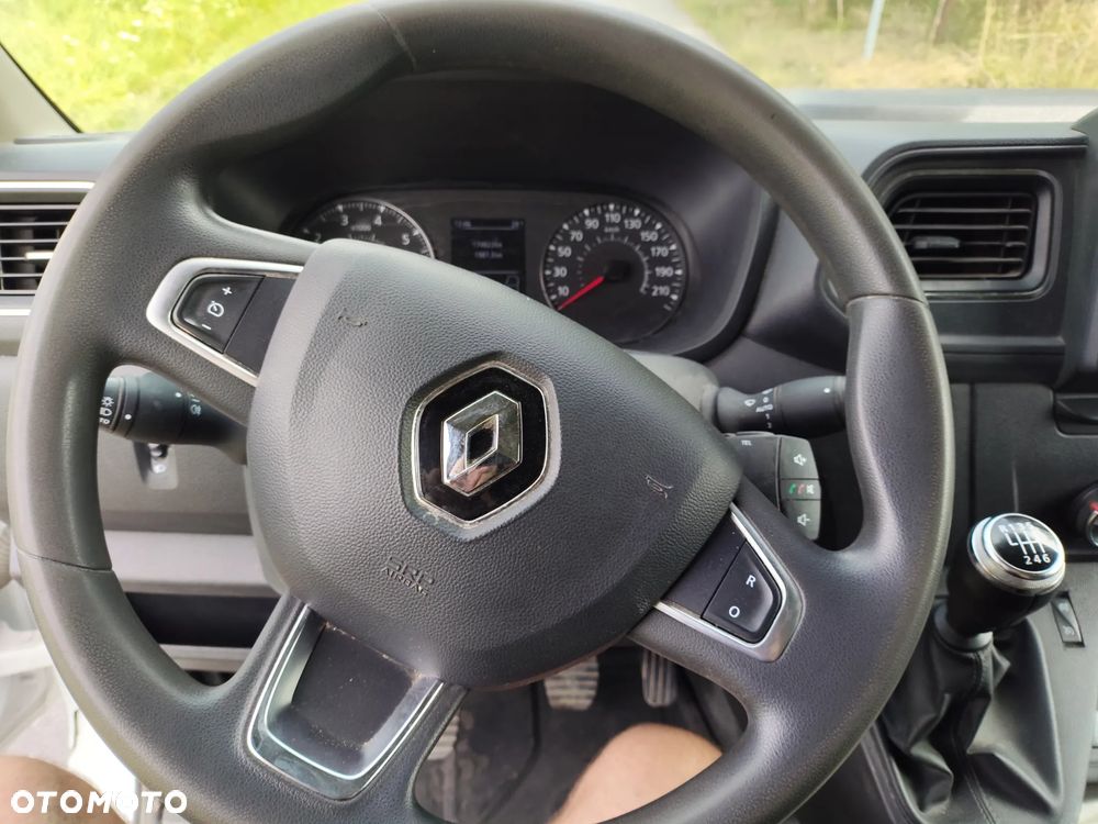 Renault Master 2,3 136KM 2022r - 17