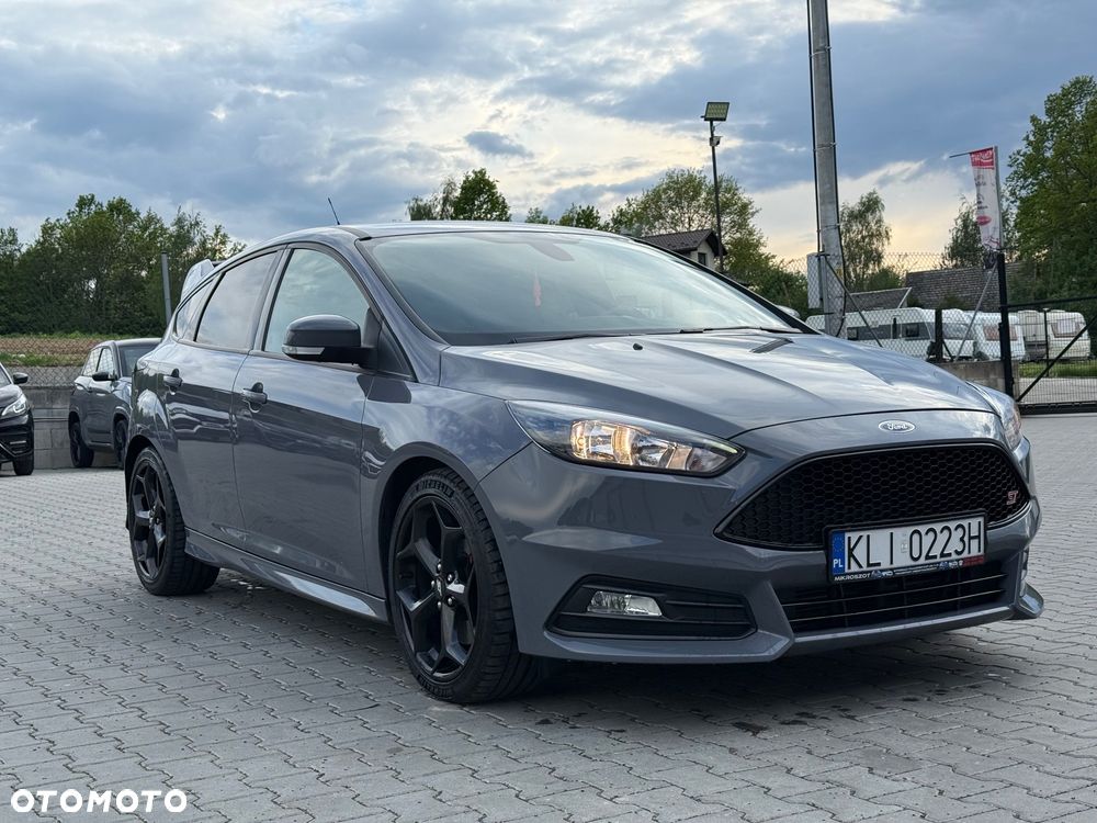 Ford Focus 2.0 EcoBoost ST