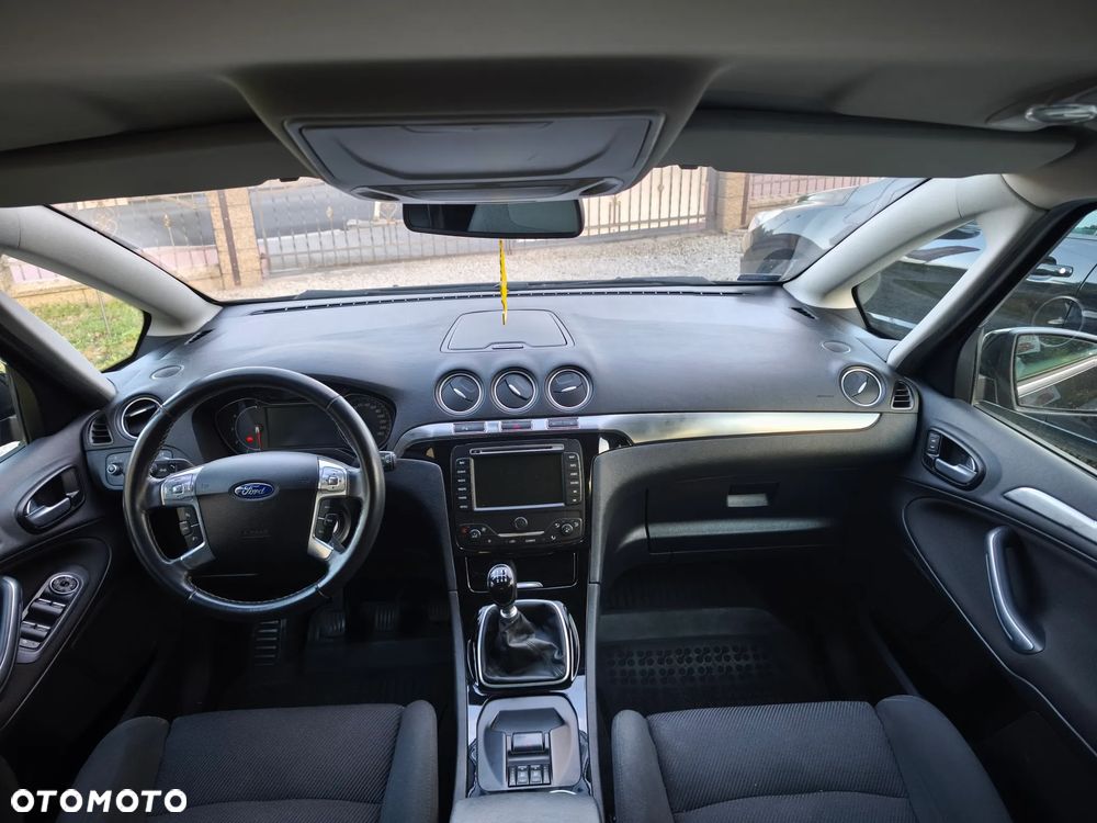 Ford S-Max 2.0 TDCi DPF Titanium - 14