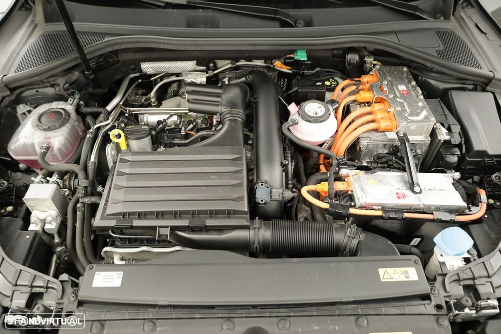 Audi A3 Sportback 45 TFSIe S line - 25