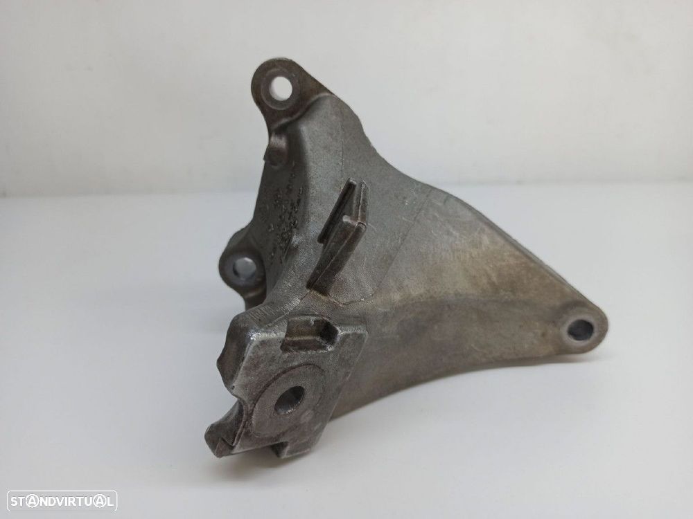 APOIO DO MOTOR DIREITO AUDI A6 BERLINA (4F2) 4.2 FSI QUATTRO (257KW) - 1