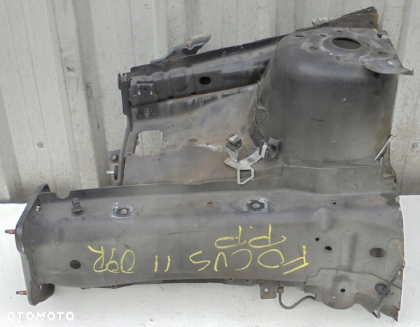FORD FOCUS MK2 II LIFT 09 R ĆWIARTKA PRAWA PRZÓD